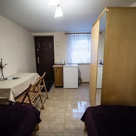 Goscinne Lesny Zakatek 홈스테이 *