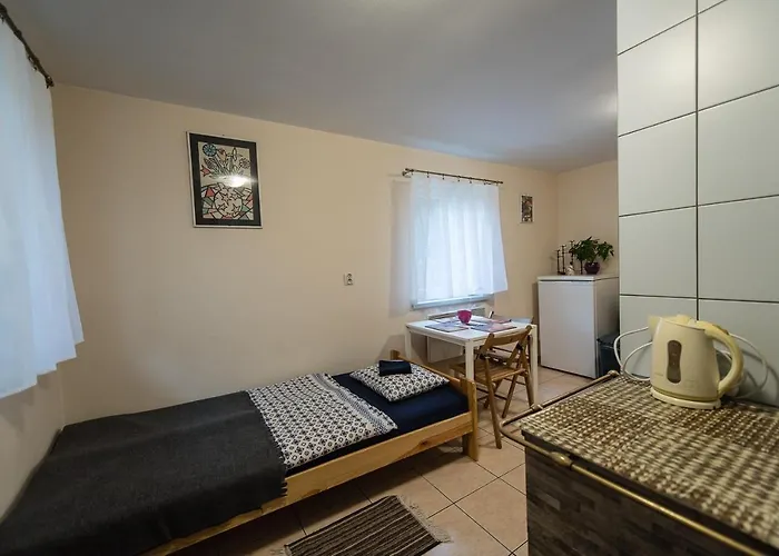 Goscinne Lesny Zakatek Kepiaste