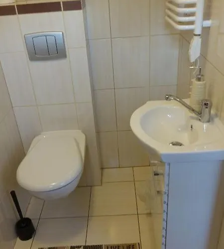 Goscinne Lesny Zakatek * Kepiaste